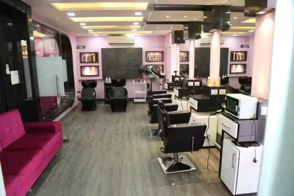 AMYAA BEUTY SALON